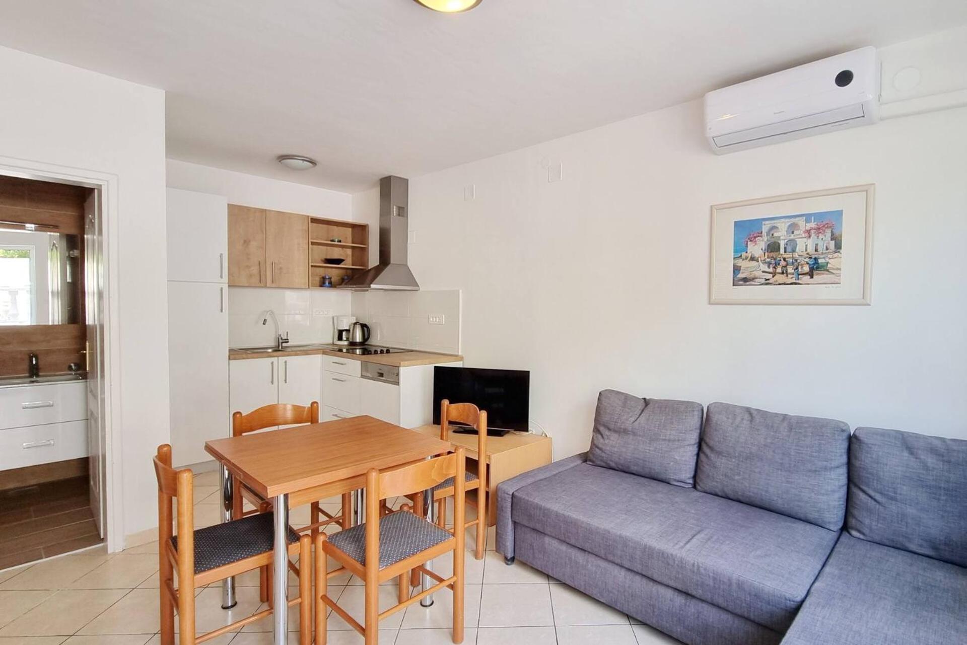 Apartments Lovincic บัชกา ภายนอก รูปภาพ